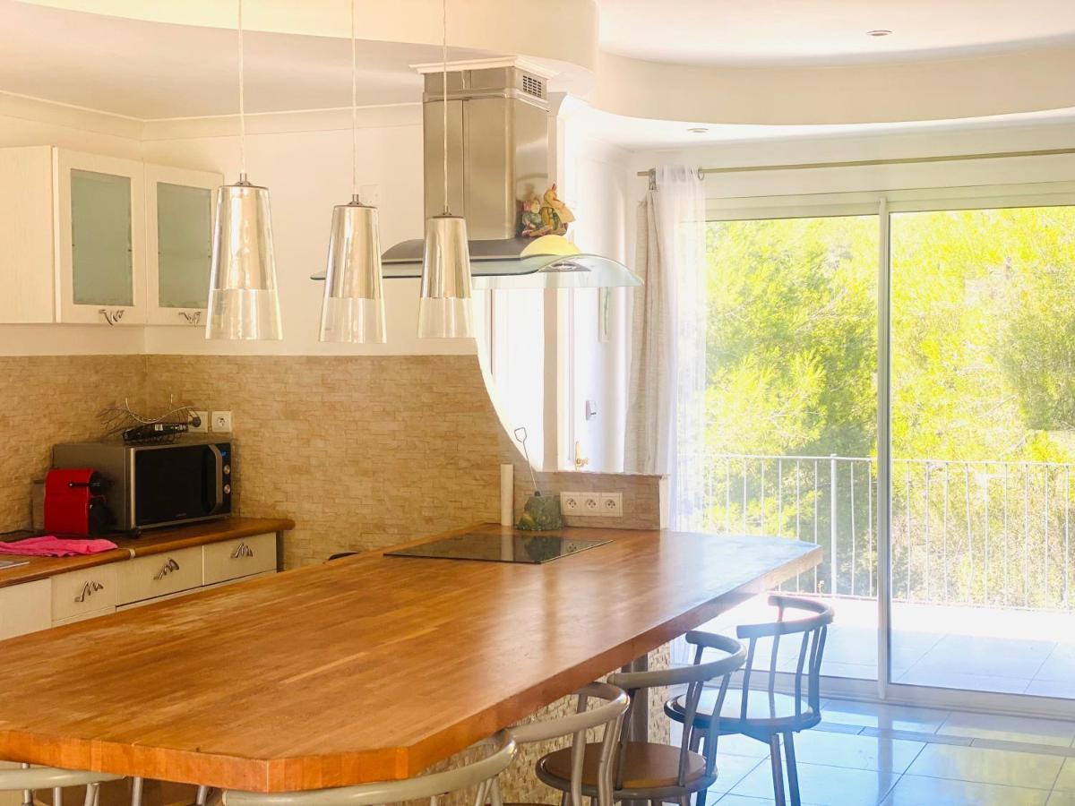 Villa Nîmes Kültér fotó